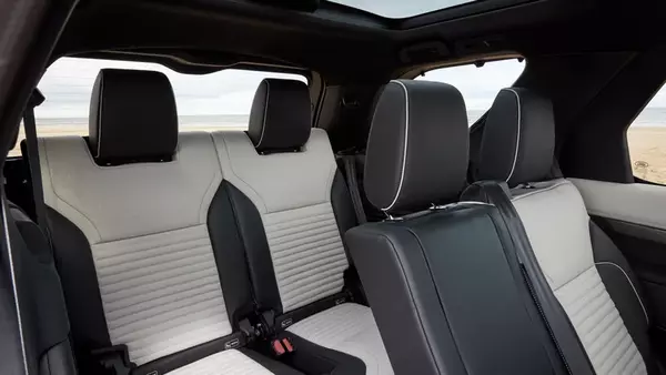 сімейний автомобіль Discovery сімейний автомобіль Discovery