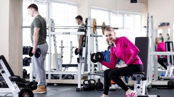 Почему стоит начать ходить в тренажерный зал