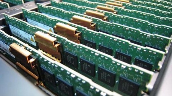 Почему оперативная память ноутбука работает на меньшей частоте?