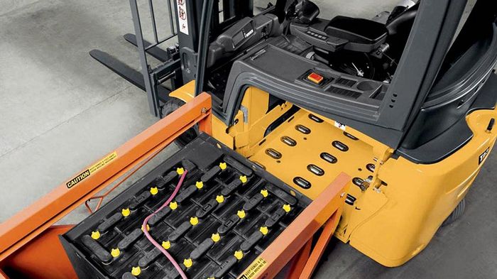 Где выбрать лучшие тяговые аккумуляторы для погрузчиков?