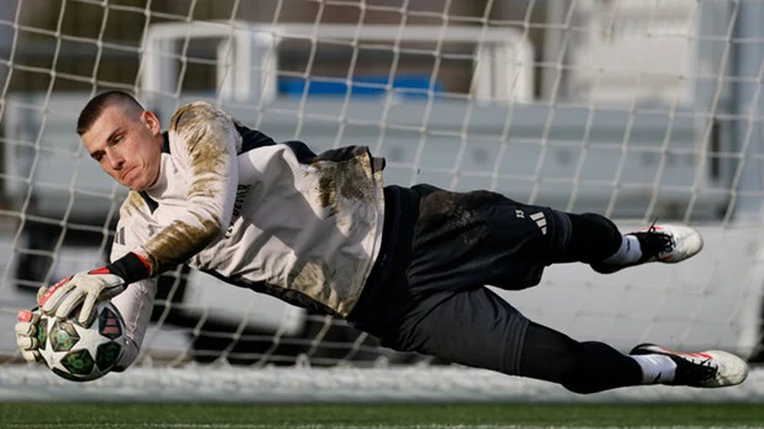 Топ-клуб АПЛ интересуется Луниным