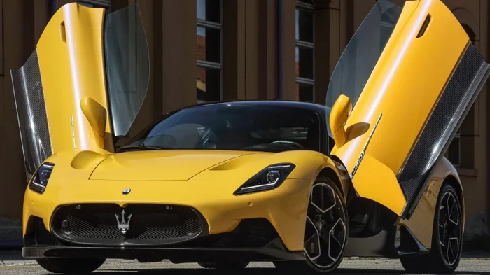 Отменили в последний момент: в Италии не запустят в производство готовый электрокар