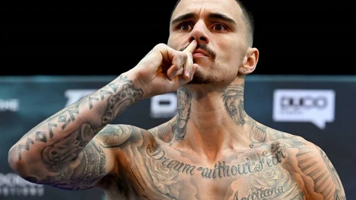 Камбосос успешно дебютировал в новом весе, но не нокаутировал позднюю замену