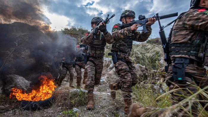 Китай начал новые военные учения вокруг Тайваня: что известно