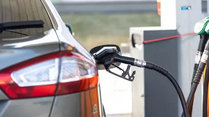 Подорожание бензина отменяется: НБУ пересмотрел прогноз на 2025 год