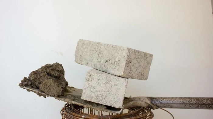 Ученые создали уникальный цемент, который может превращает тепло в электричество