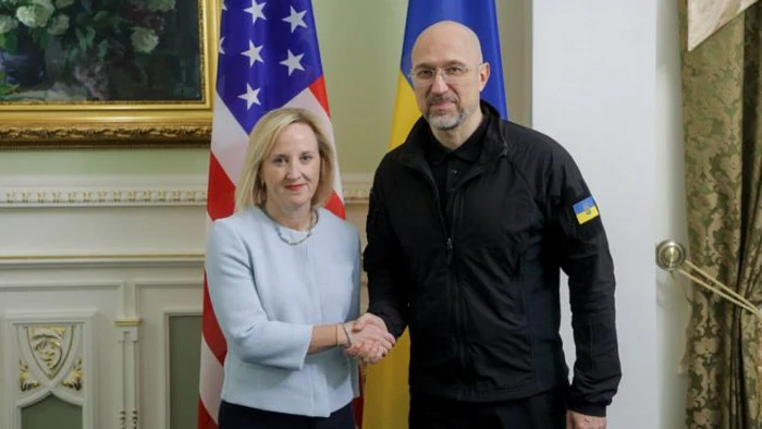 Новый импульс в отношениях? Шмыгаль и представительница США провели важную встречу