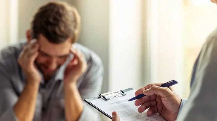 Лечение алкоголизма без отрыва от работы: возможно ли это в Киеве?