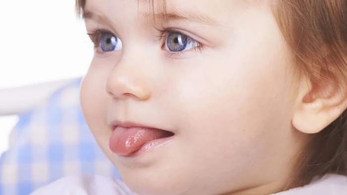 Лихорадка при прорезывании зубов: на что стоит обратить внимание