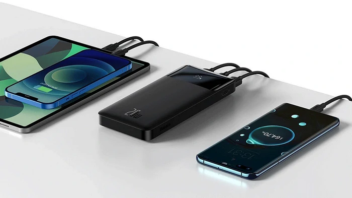 повербанк Baseus