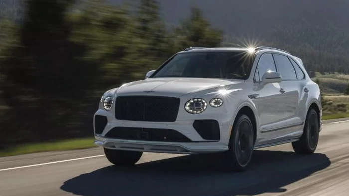Для самых богатых: Bentley представил самый мощный кроссовер Bentayga