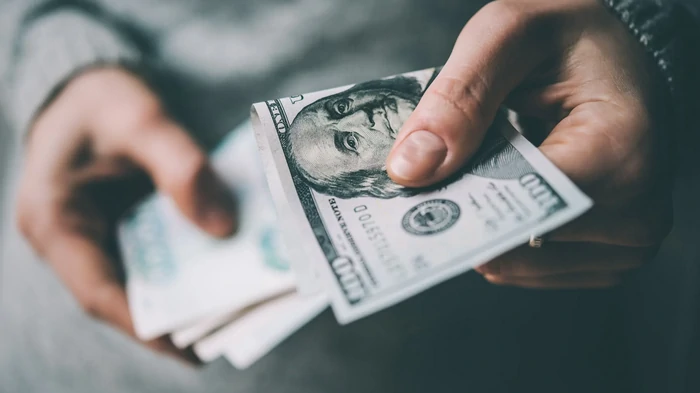 НБУ держит гривну крепкой: каким будет курс доллара в ближайшее время