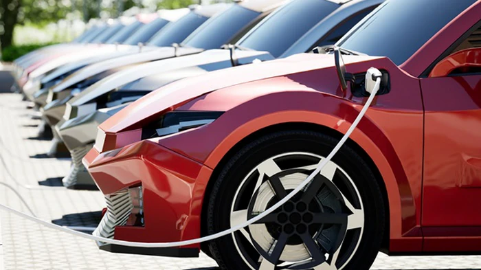 В Украине спрос на гибридные автомобили вырос на 43%