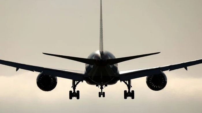 Первая в истории катастрофа Boeing 787 Dreamliner: что известно о самолете, который упал в Индии