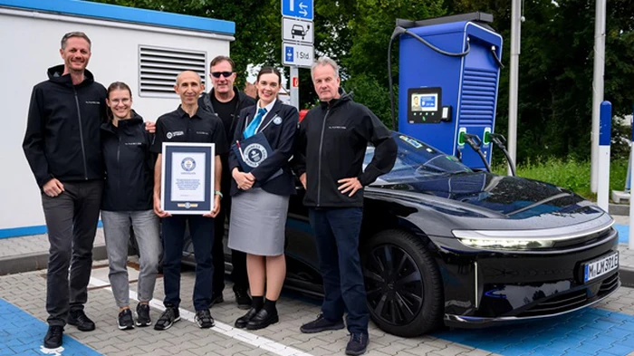 Электрокар Lucid установил мировой рекорд по пробегу на одной зарядке