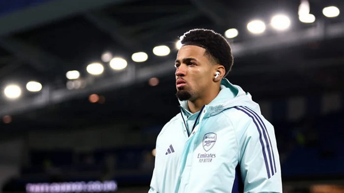 Талант Арсенала рассматривает уход из клуба