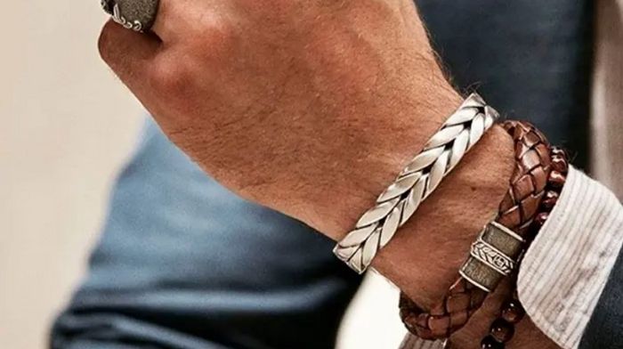 Срібні браслети для чоловіків