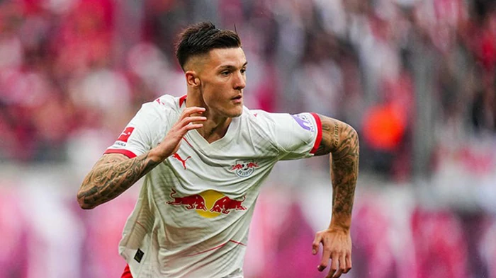 Ньюкасл подписывает нападающего на замену основному форварду