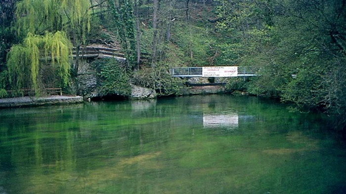 Трагедия на Дунае: перевернулась лодка с туристами, есть погибшие