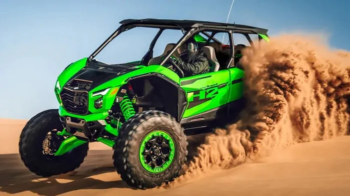 Экстрим для семьи: Kawasaki представила сверхмощный вездеход по цене Toyota RAV4 (видео)