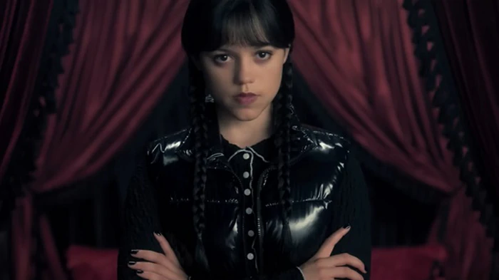 Netflix показал трейлер финала второго сезона «Венсдей»