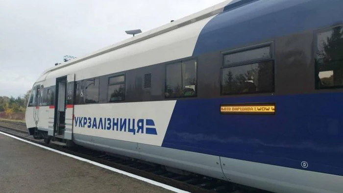 «Укрзализныця» открыла продажу билетов на дополнительные поезда: когда и куда поедут