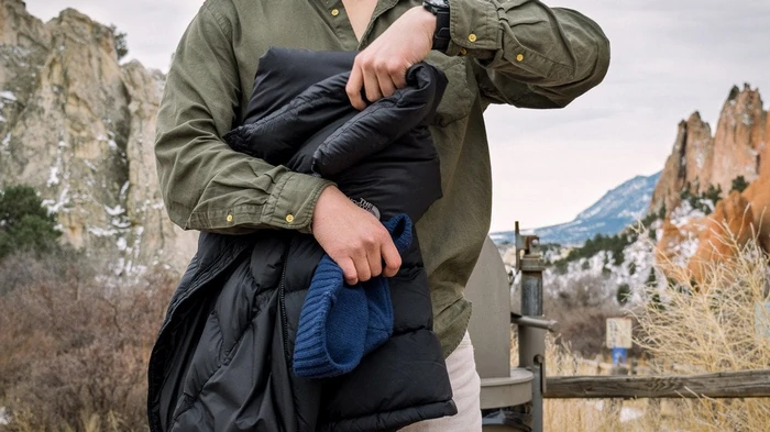 Ученые создали одежду будущего, которая становится толще, когда человек мерзнет