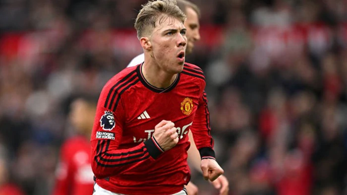 Наполи делает шаг к трансферу нападающего из Манчестер Юнайтед