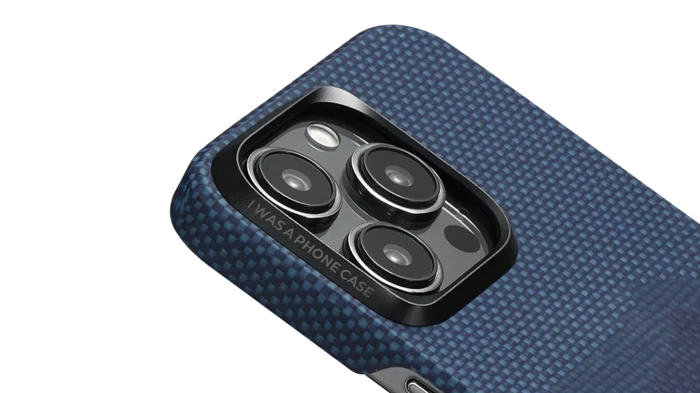 Чехол Pitaka для iPhone 17