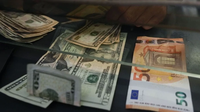 Чего ждать от курса доллара в начале сентября: свежий прогноз банкира