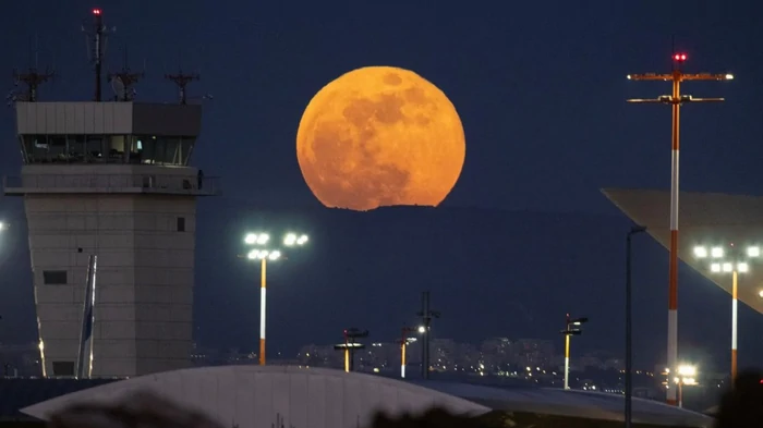 Это меняет все: ученые разгадали древнюю тайну Луны