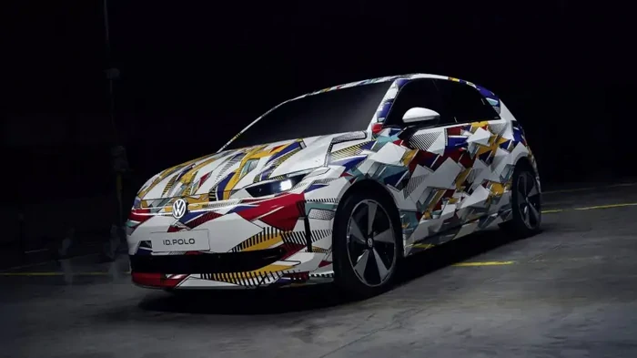 Изменился до неузнаваемости: новый Volkswagen Polo рассекретили до премьеры (видео)