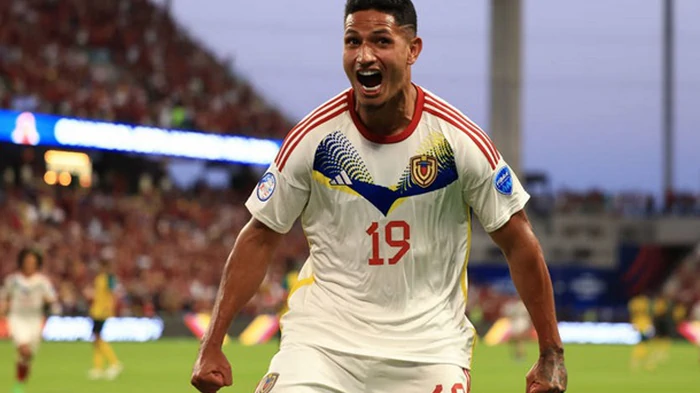 Нападающий Динамо продолжит карьеру в чемпионате Чехии