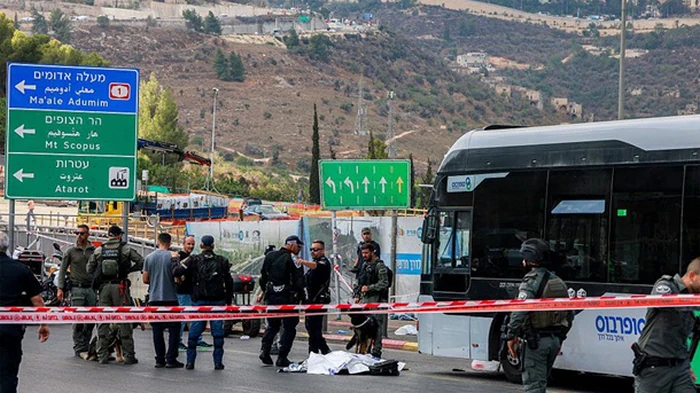 В Иерусалиме расстреляли автобус, много жертв