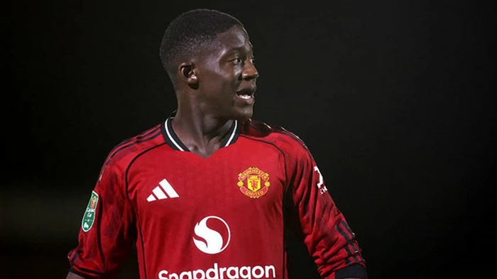 Клуб АПЛ претендует на игрока Манчестер Юнайтед