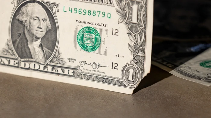 42 гривны — не предел: аналитик прогнозирует скачок доллара