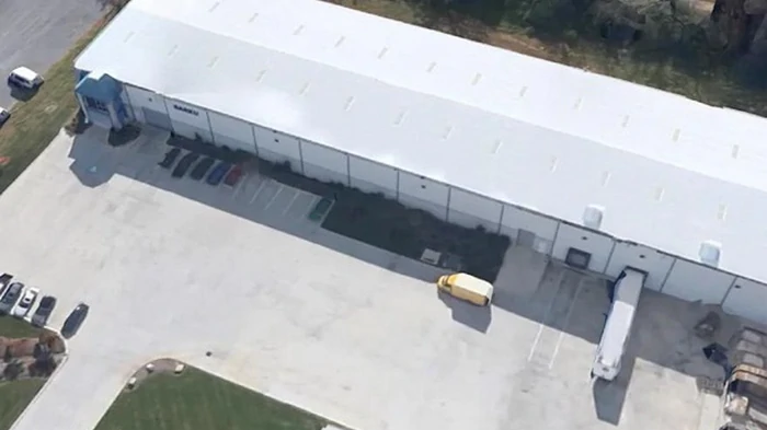 В США на заводе мужчина застрелил двух бригадиров