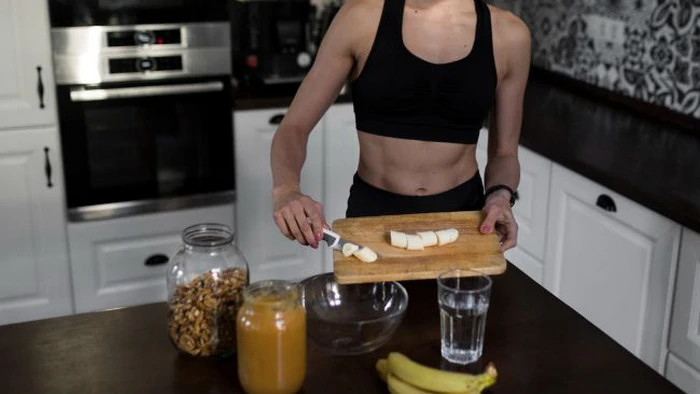 Лучшее время для потребления белка, чтобы быстро нарастить мышцы