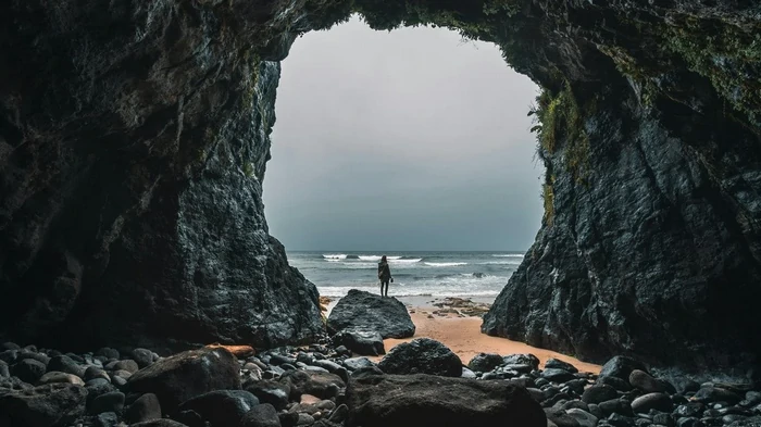 Ученые объяснили, реально ли просверлить туннель с одной стороны Земли и выйти с другой