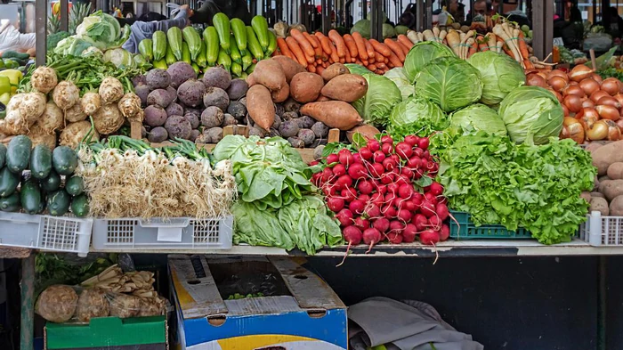 Огурцы и помидоры дорожают, а картофель можно купить дешевле: как изменились цены на овощи