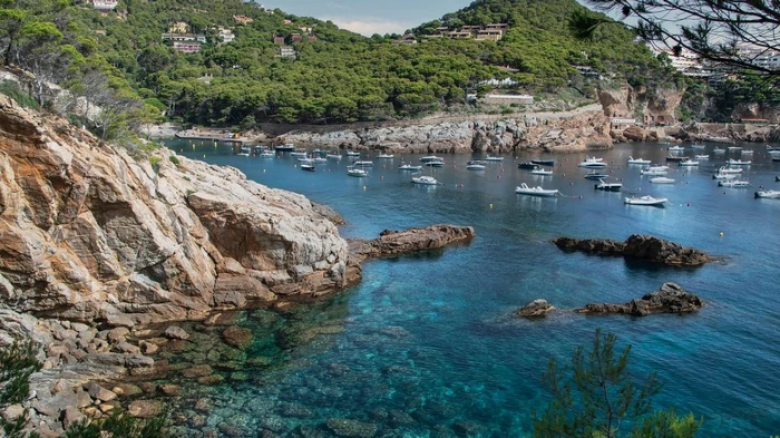 Культовый «инстаграмный» пляж на Майорке могут полностью закрыть для туристов: что произошло