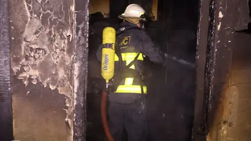 В Кропивницком спасли 6 человек во время пожара в многоэтажном до...