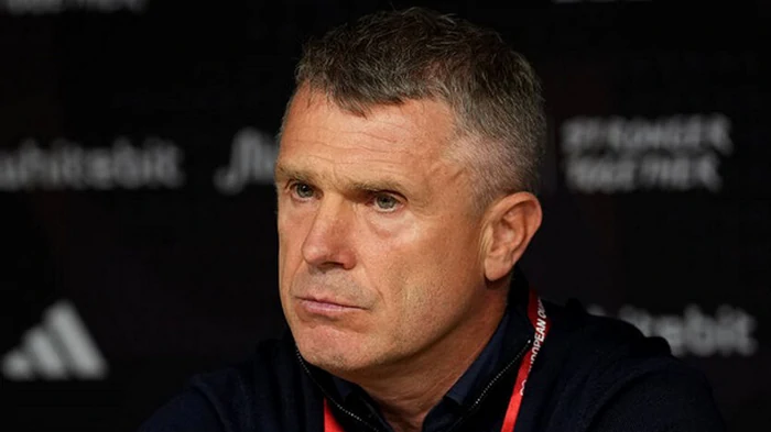 Ребров выступил с просьбой простить команду за поражение