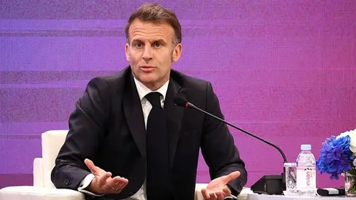 Макрон призвал мир объединиться против гегемонии США