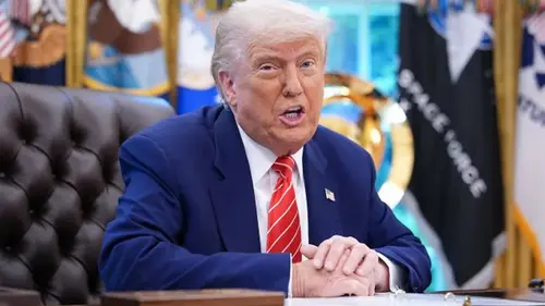 Трамп назвал Ирану точное время для открытия Ормузкого пролива