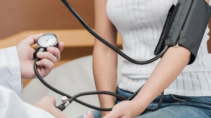 Давление будет в норме без лекарств: эти три утренних привычки дают быстрый эффект