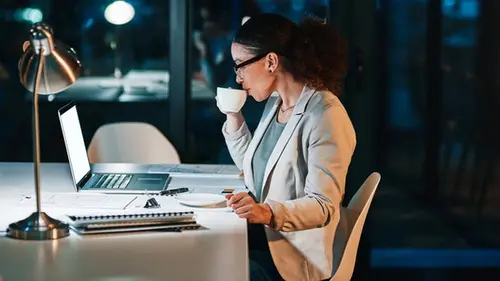 Как правильно спать, если вы работаете в ночную смену, и сохранить активный ритм жизни