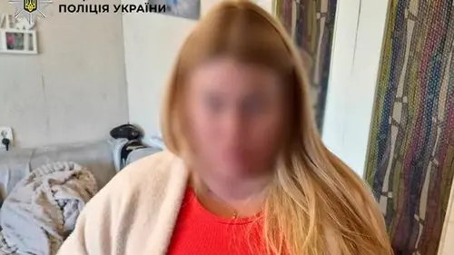 В Киеве женщина устроила стрельбу во дворе дома