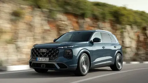 Солидный и мощный: представлен новый Audi Q7 2026 (видео)