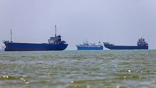 Через Ормузский пролив прошел рекордный объем нефти — СМИ